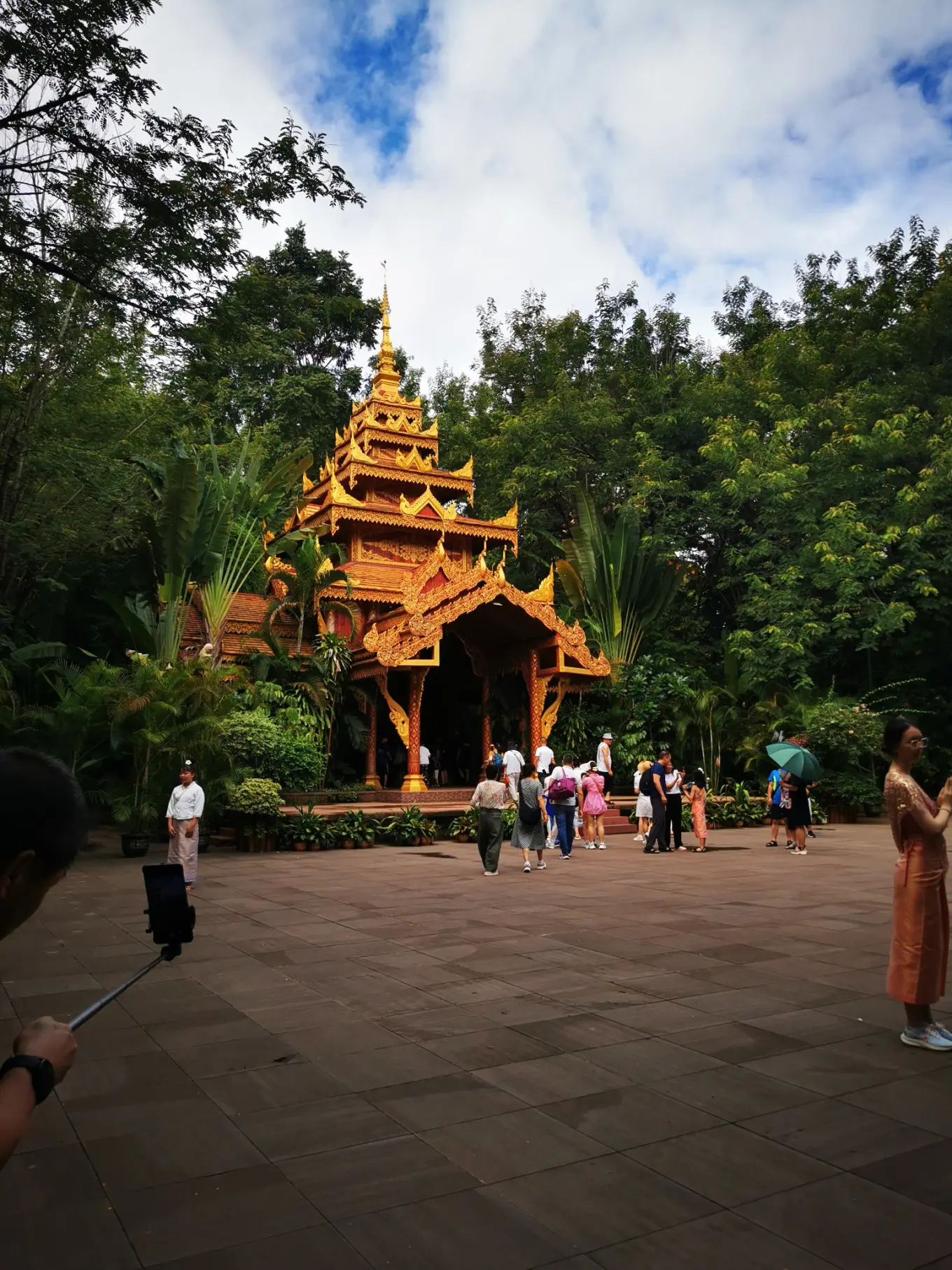 D3  2023/7/31曼听公园—总佛寺