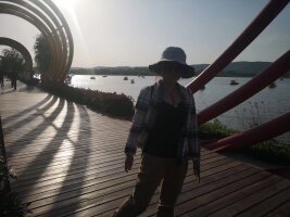 lysz_0100.webp