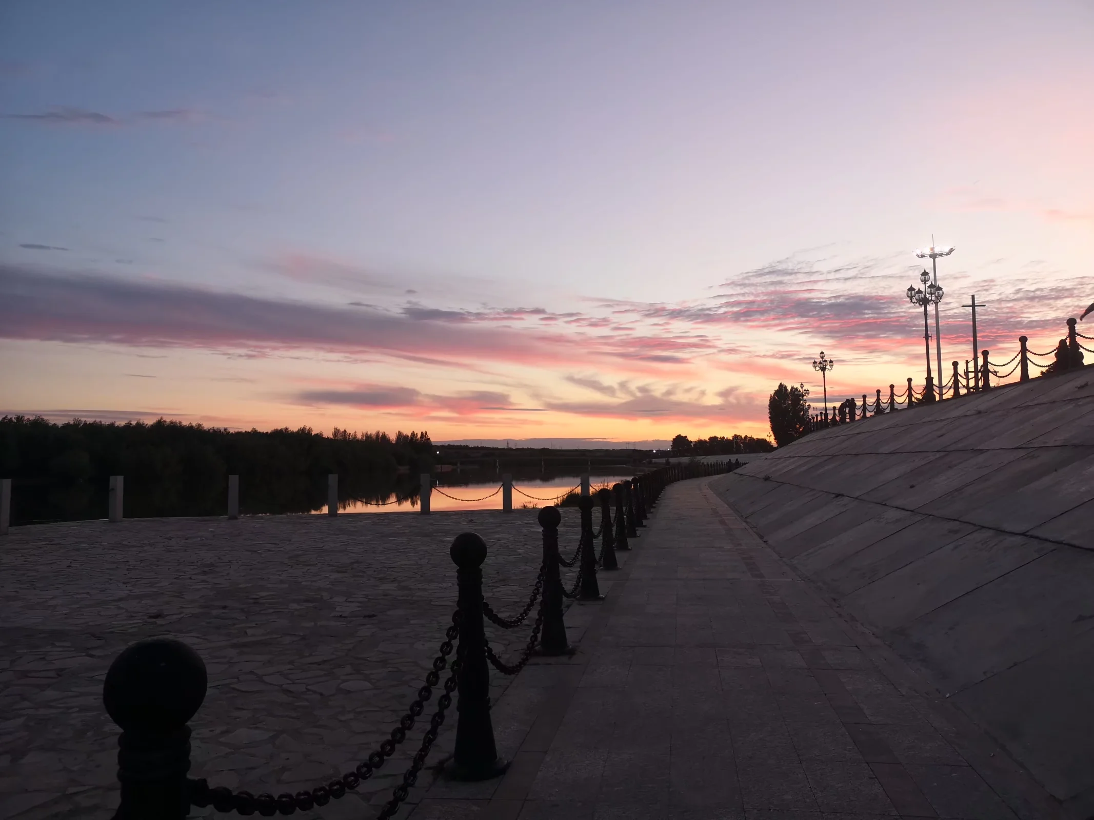 xj_0205.webp